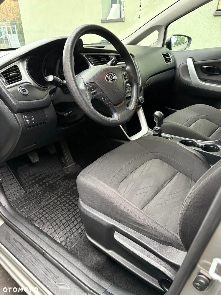 Kia Ceed 1.4 S - 11