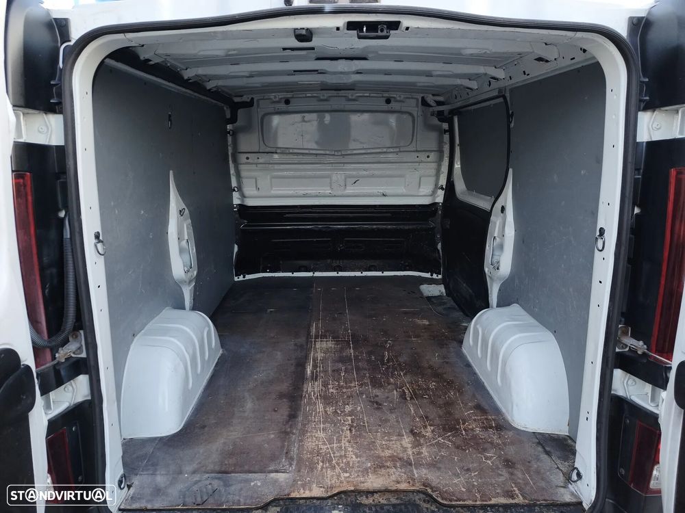 Opel Vívaro 1.6 CDTI 120cv Iva Dedutível - 13