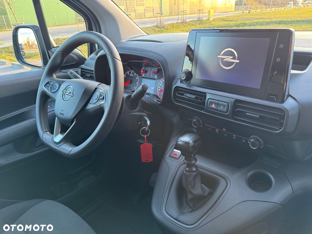 Opel Combo Life - 12