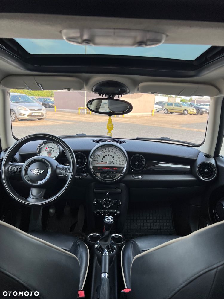 MINI ONE Standard - 9
