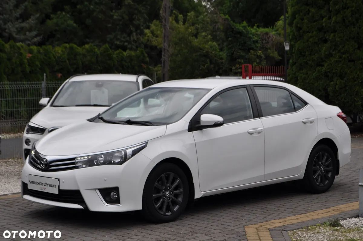 Toyota Corolla 1.6 Prestige MS EU6 - 1