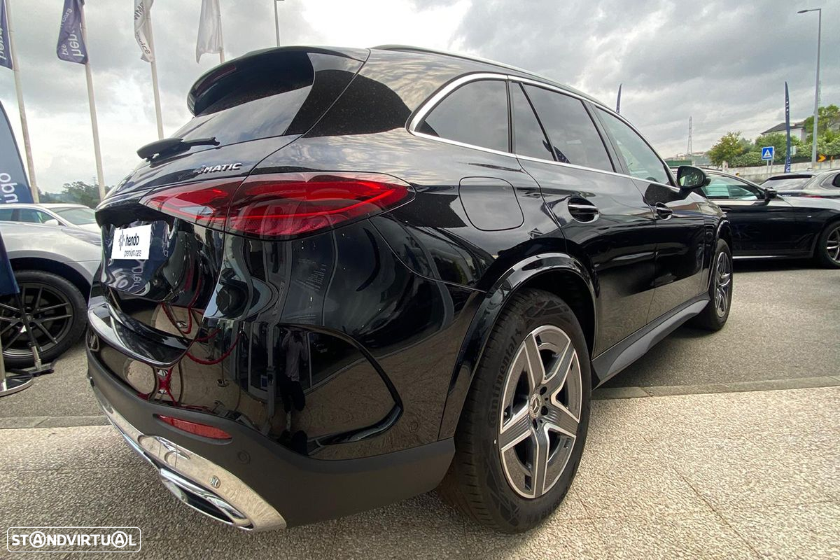 Mercedes-Benz GLC 300 e 4Matic - 3