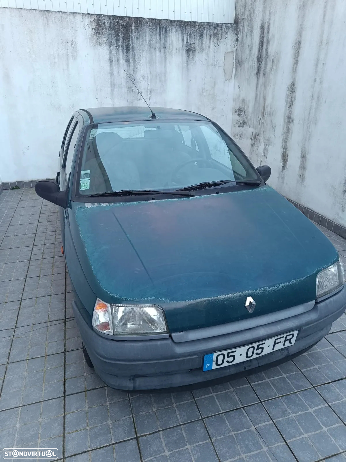 Renault Clio 1.2 RT - 7