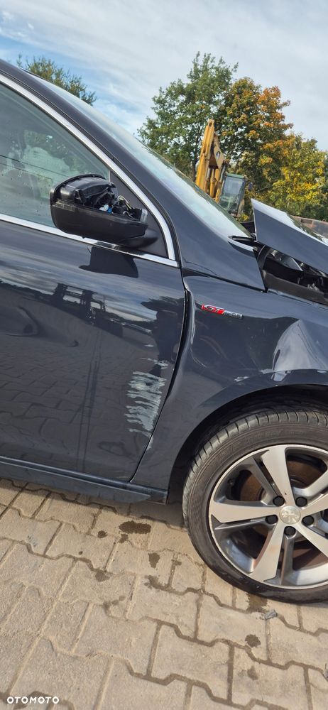 Peugeot 308 1.2 PureTech GPF GT Pack S&S - 17