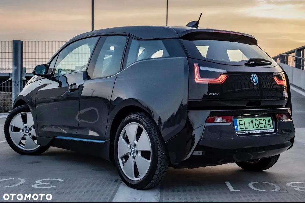 BMW i3 Standard - 16