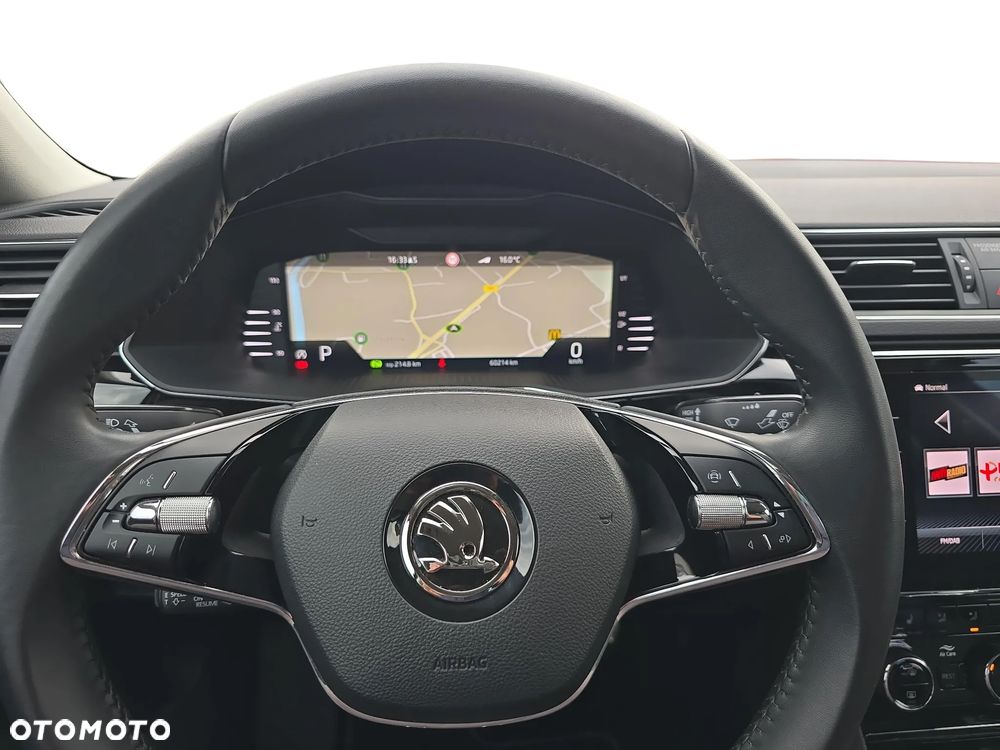Skoda Superb 2.0 TSI L&K DSG - 19