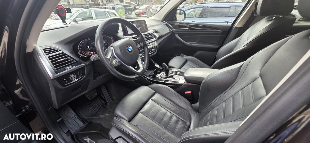 BMW X3 xDrive20i AT Luxury Line - 6
