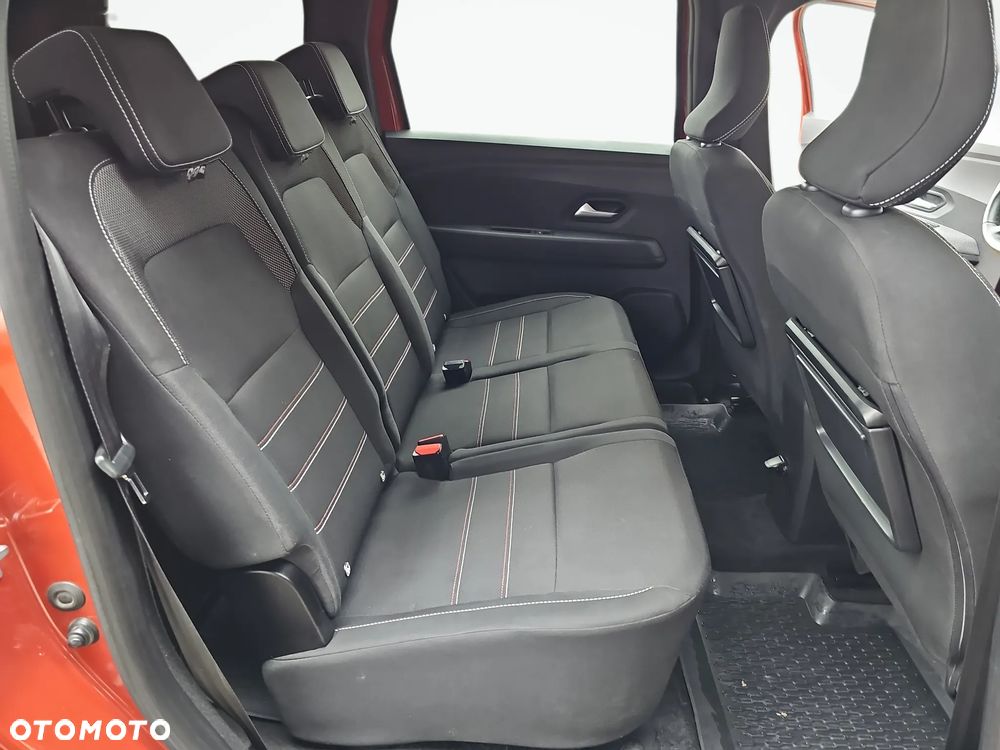 Dacia Jogger 1.0 TCe SL Extreme 7os - 28