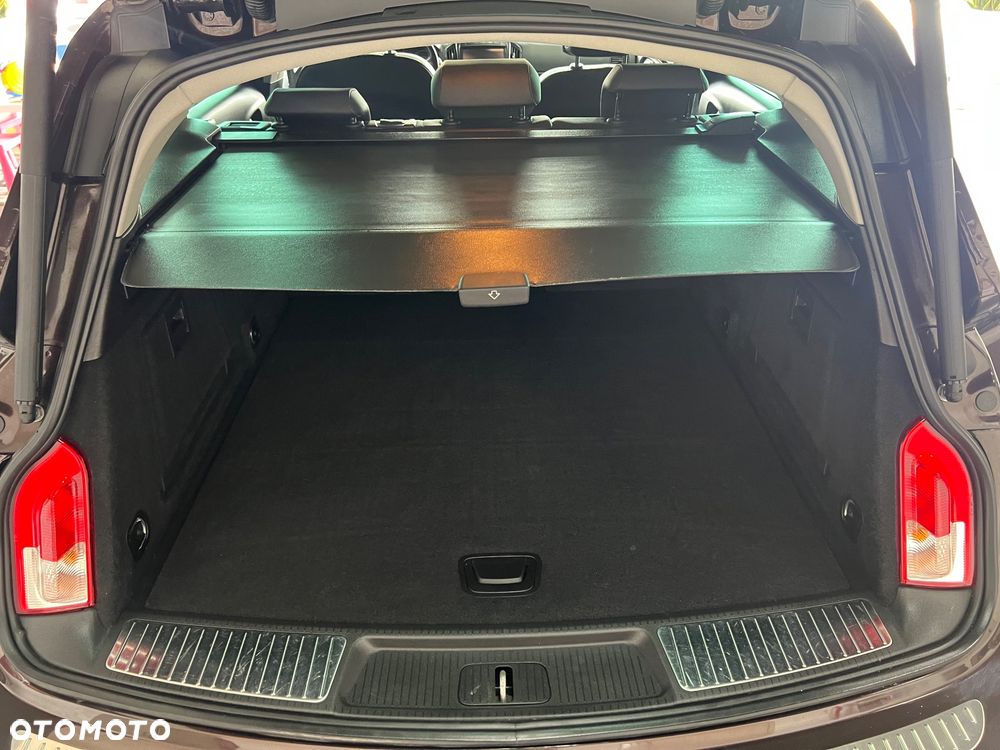 Opel Insignia - 28