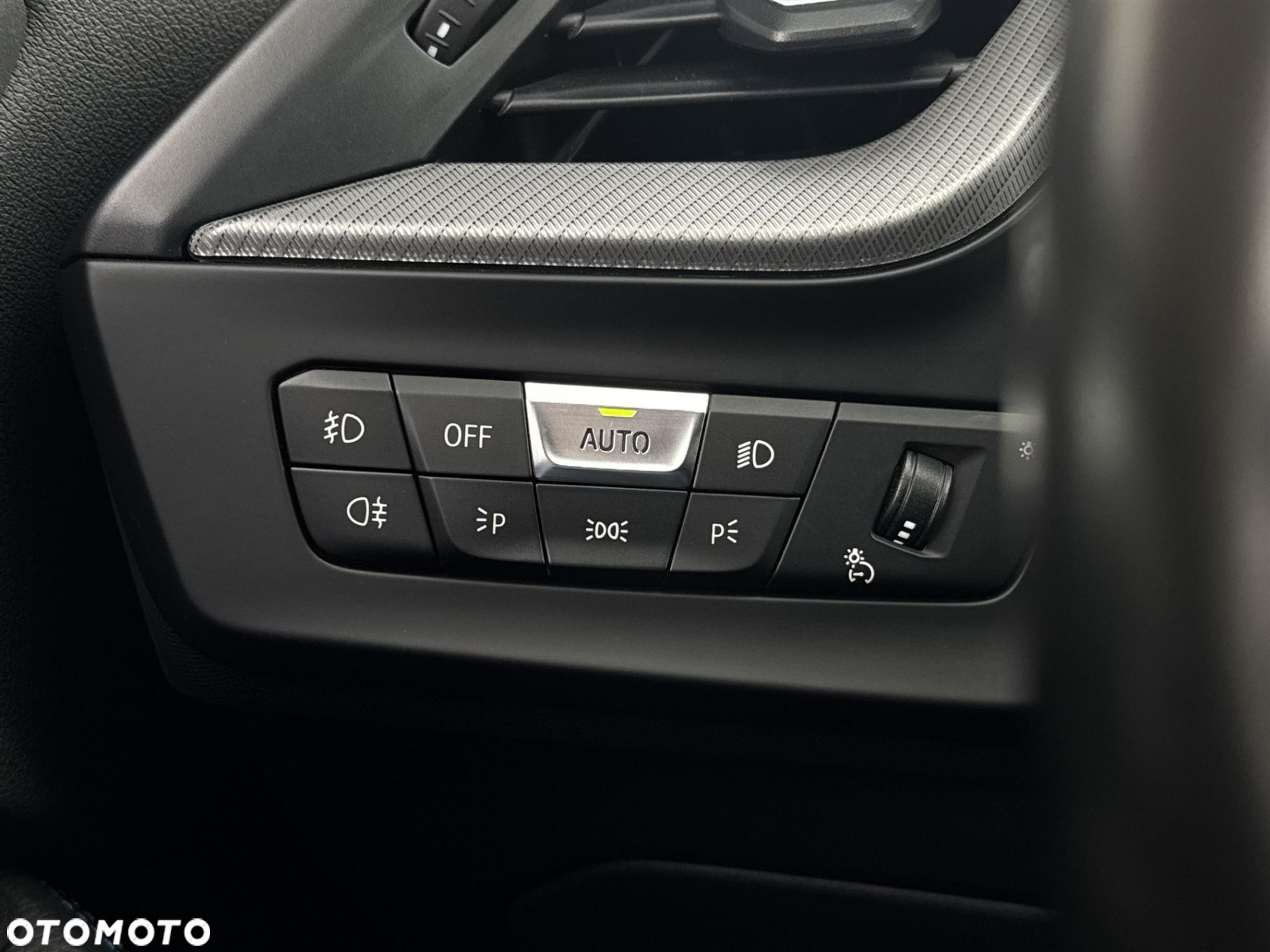 BMW Seria 1 118d - 25