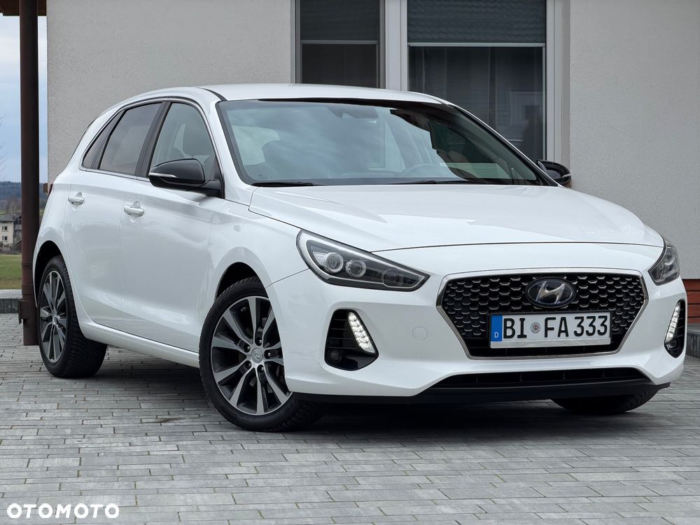 Hyundai i30 1.6 CRDi Fifa World Cup Edition - 2