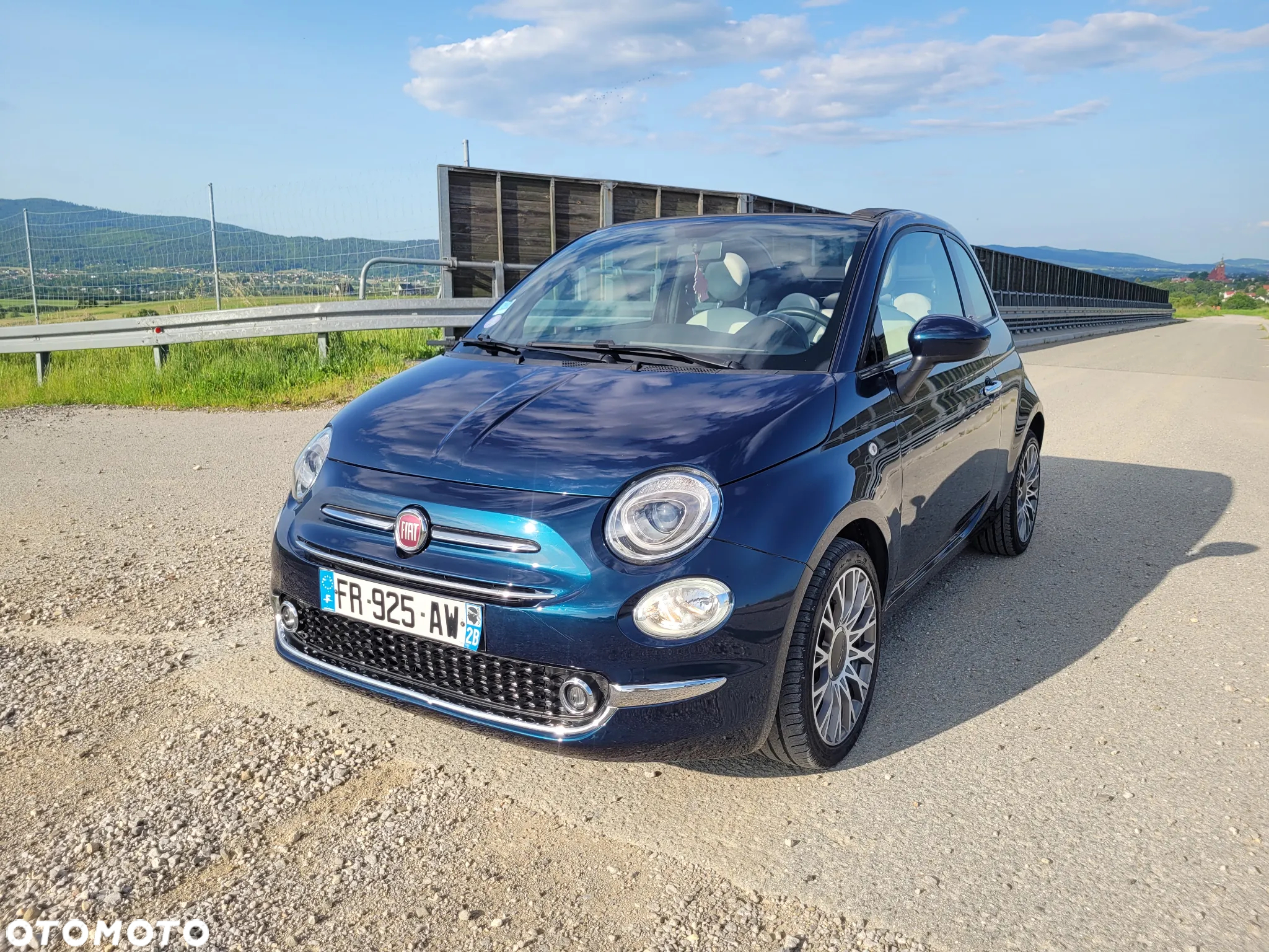 Fiat 500 1.0 Hybrid Lounge - 2