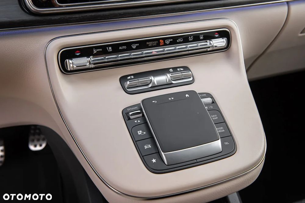 Mercedes-Benz Klasa V 300 d 4-Matic Avantgarde 9G-Tronic (ekstra d³) - 28