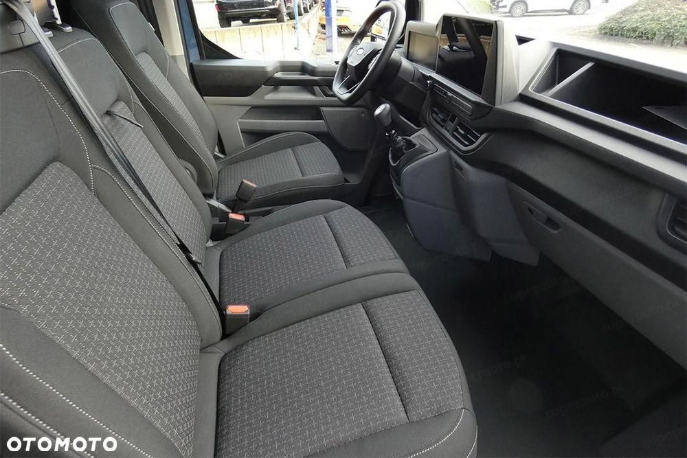 Ford Transit Custom 320 L2H1 Trend 2.0 136KM - 11
