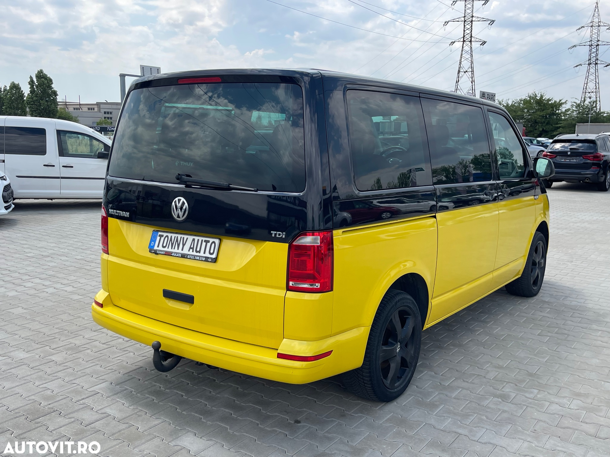 Volkswagen Multivan - 4