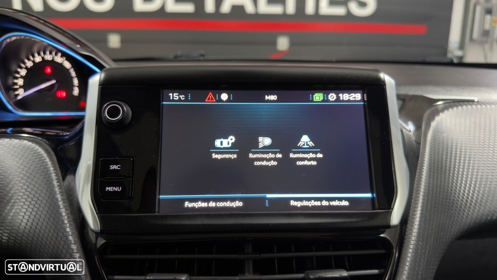 Peugeot 2008 1.2 PureTech Crossway - 27