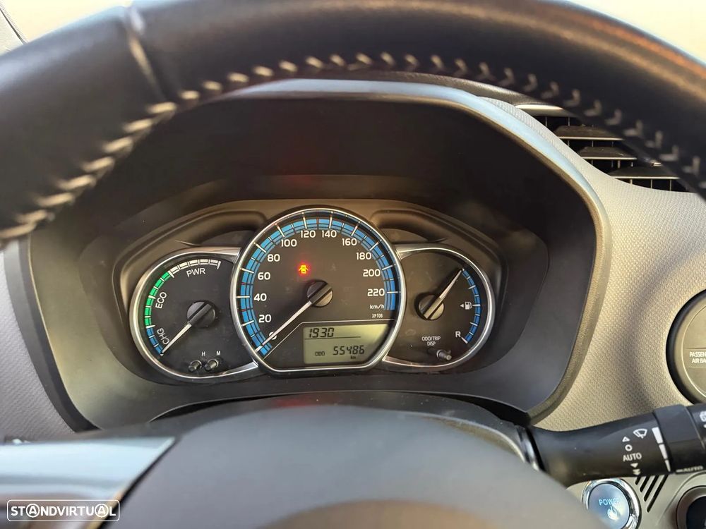 Toyota Yaris 1.5 HSD Exclusive+P.Luxury - 5