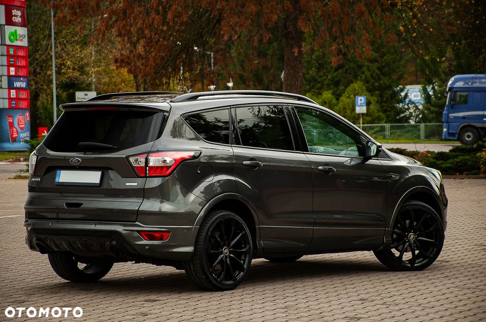 Ford Kuga - 30