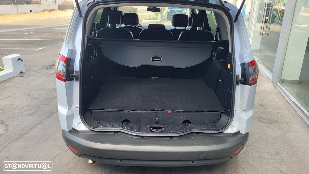 Ford S-Max 2.0 TDCi Titanium Busine. 7L Aut. - 8
