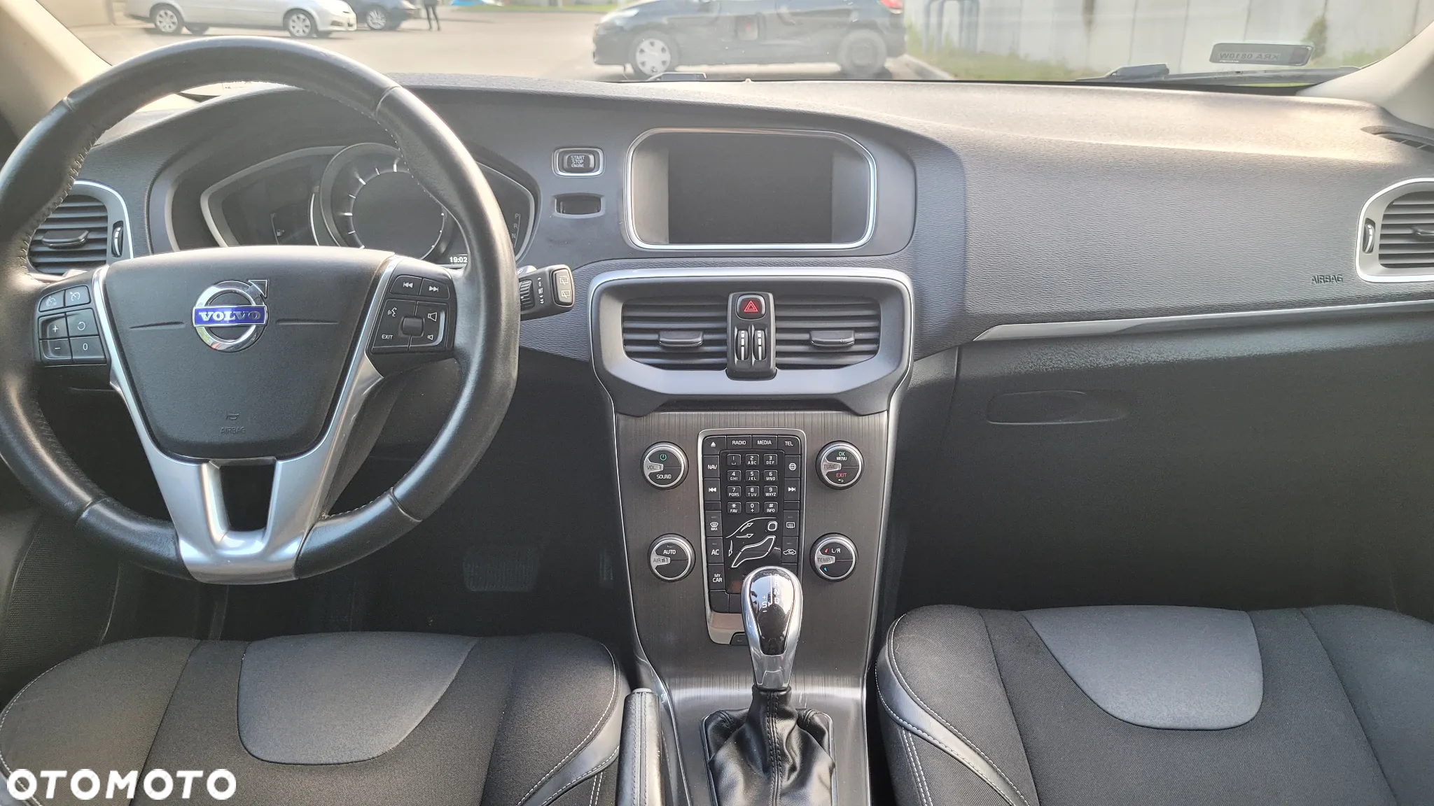 Volvo V40 - 22