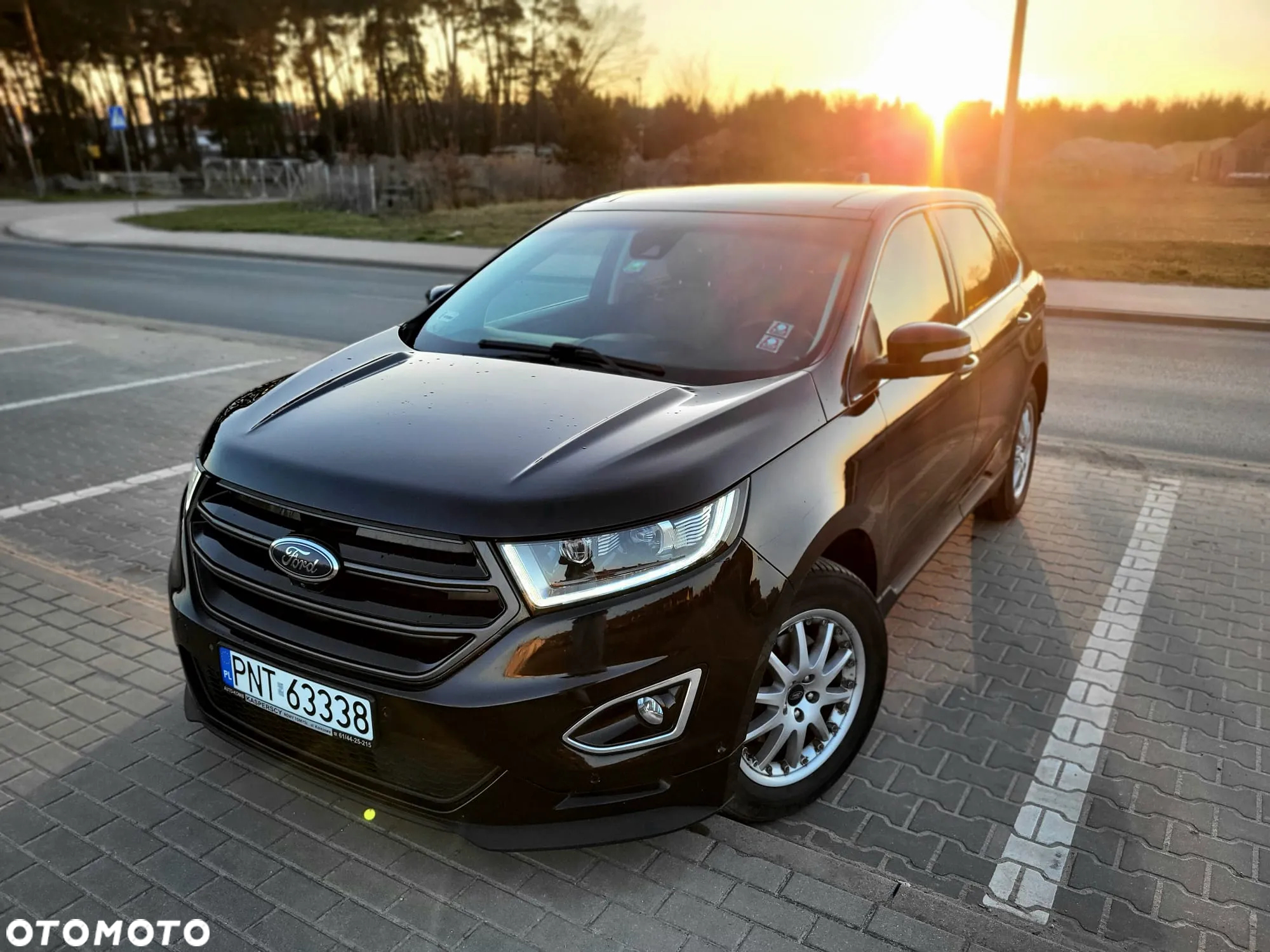 Ford Edge 2.0 TDCi Twin-Turbo 4WD Titanium - 3