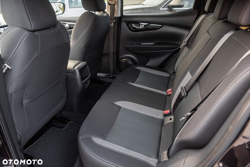 Nissan Qashqai 1.3 DIG-T MHEV Tekna - 24