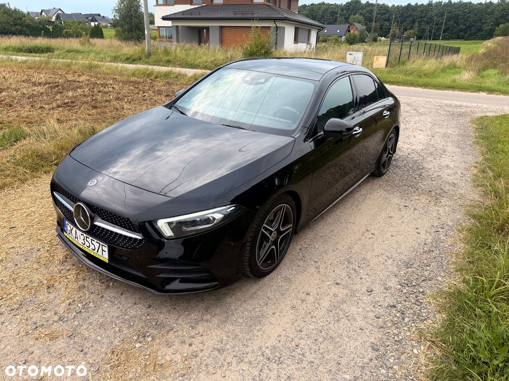 Mercedes-Benz Klasa A 220 AMG Line 7G-DCT - 2