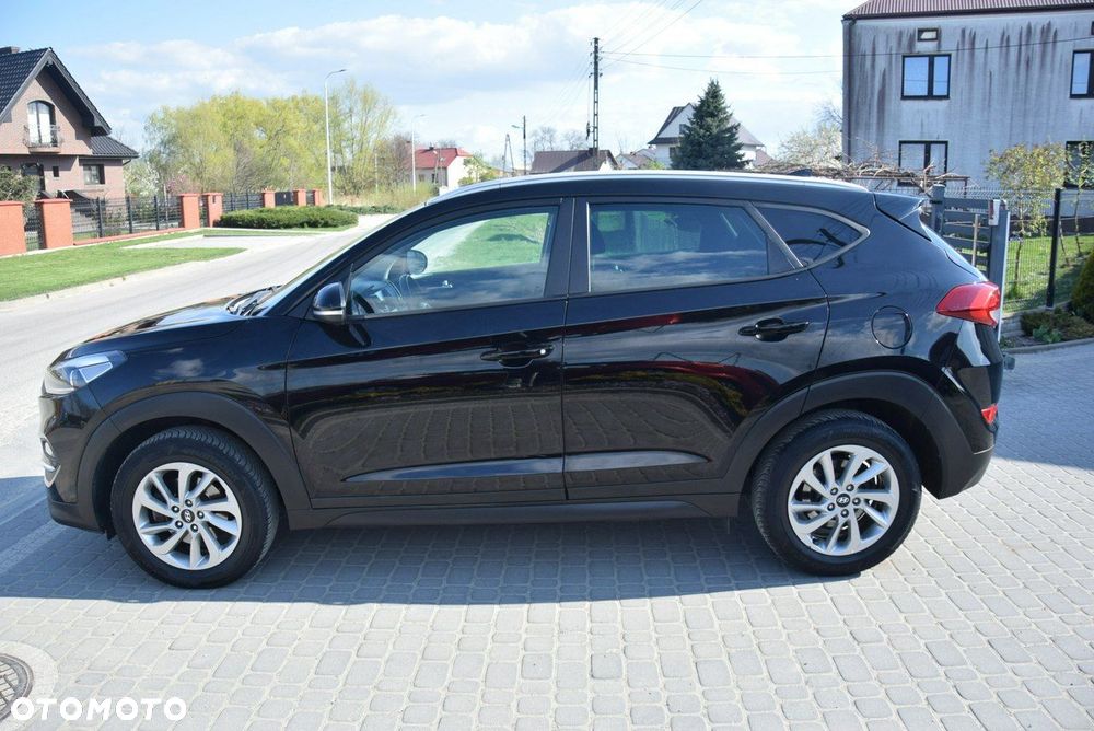 Hyundai Tucson 1.7 CRDI BlueDrive Comfort 2WD - 17