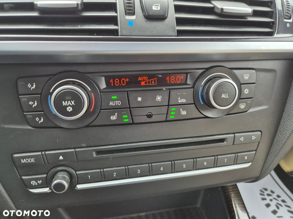 BMW X3 xDrive20d - 11