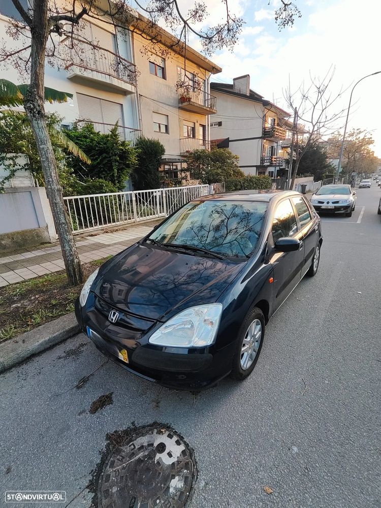 Honda Civic 1.4 LS - 4