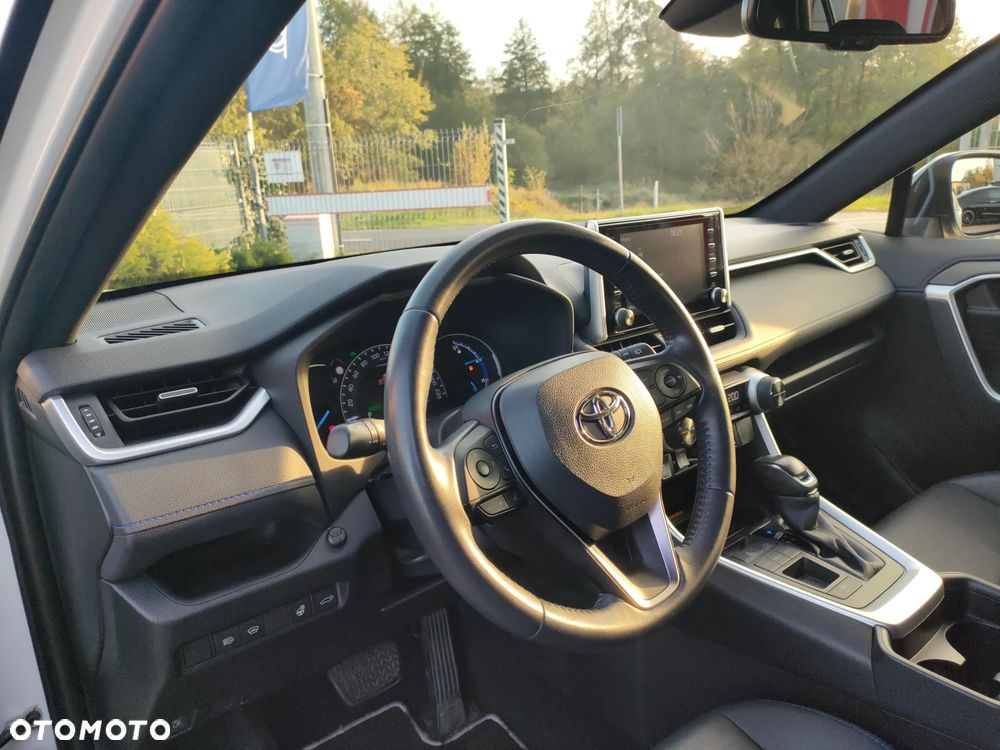 Toyota RAV4 - 19