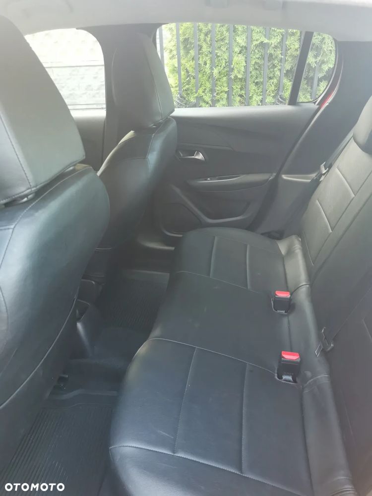 Peugeot 208 1.2 PureTech Allure S&S - 35