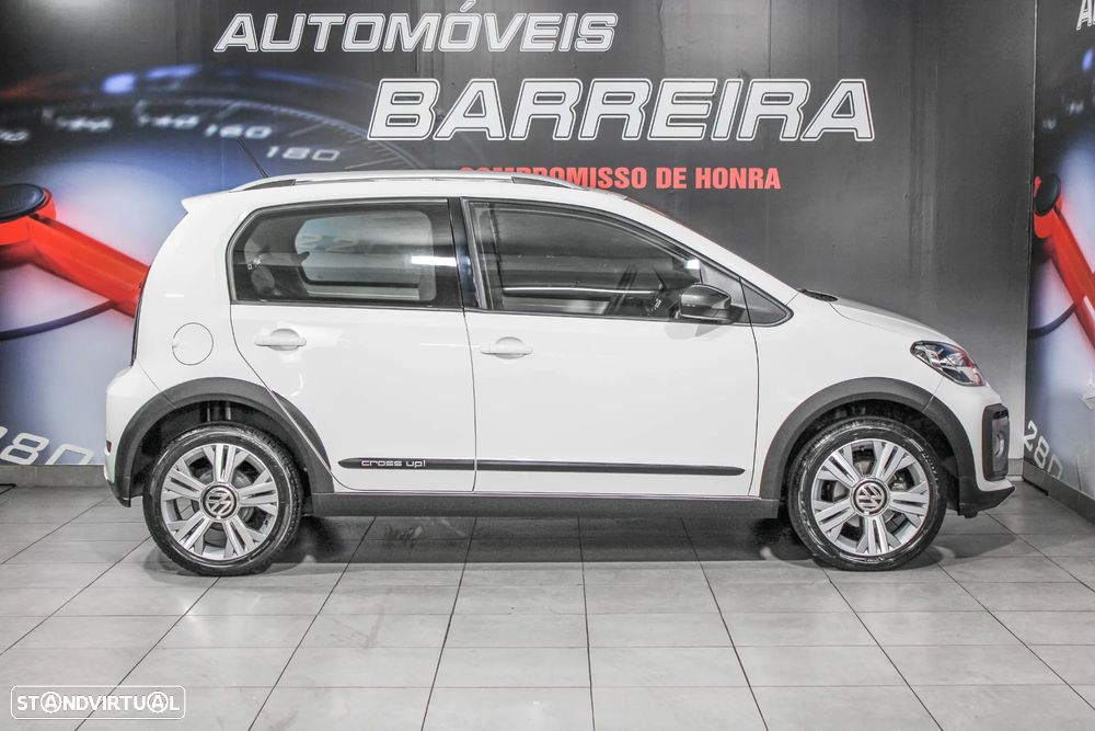 VW Cross Up! 1.0 - 14