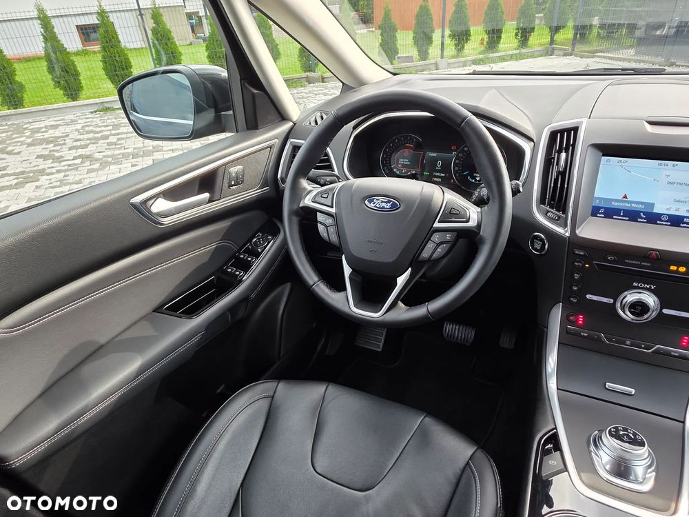 Ford S-Max 2.5 Duratec FHEV TITANIUM - 20