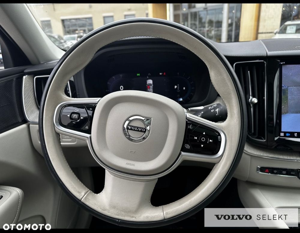 Volvo XC 60 B5 B AWD Inscription - 11