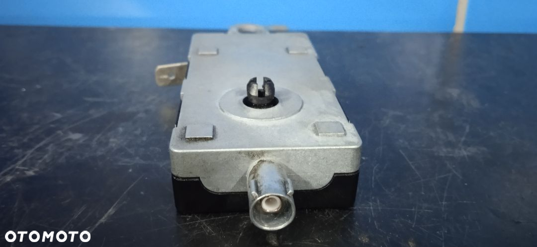 Wzmacniacz anteny Renault Laguna III 282300005R - 2