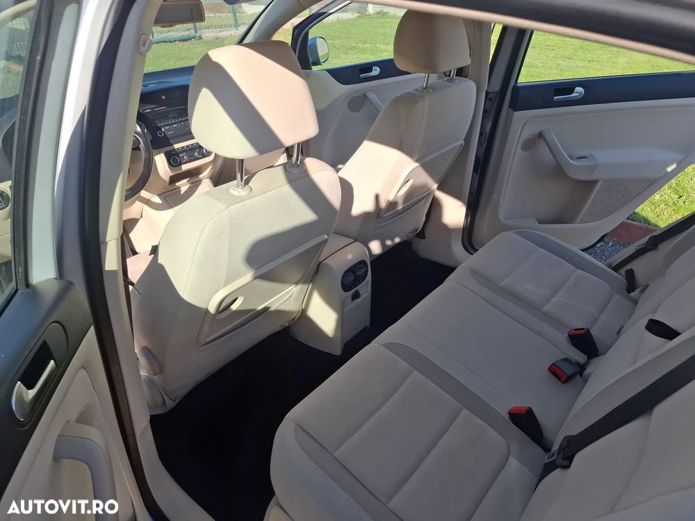 Volkswagen Golf 1.4 TSI Highline DSG - 6