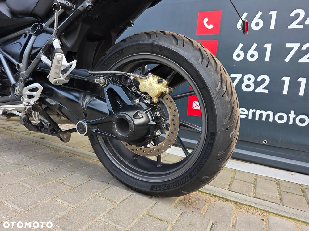BMW R - 8