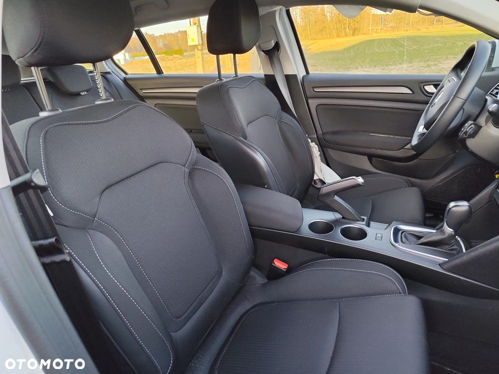 Renault Megane 1.5 Blue dCi R.S Line EDC - 10