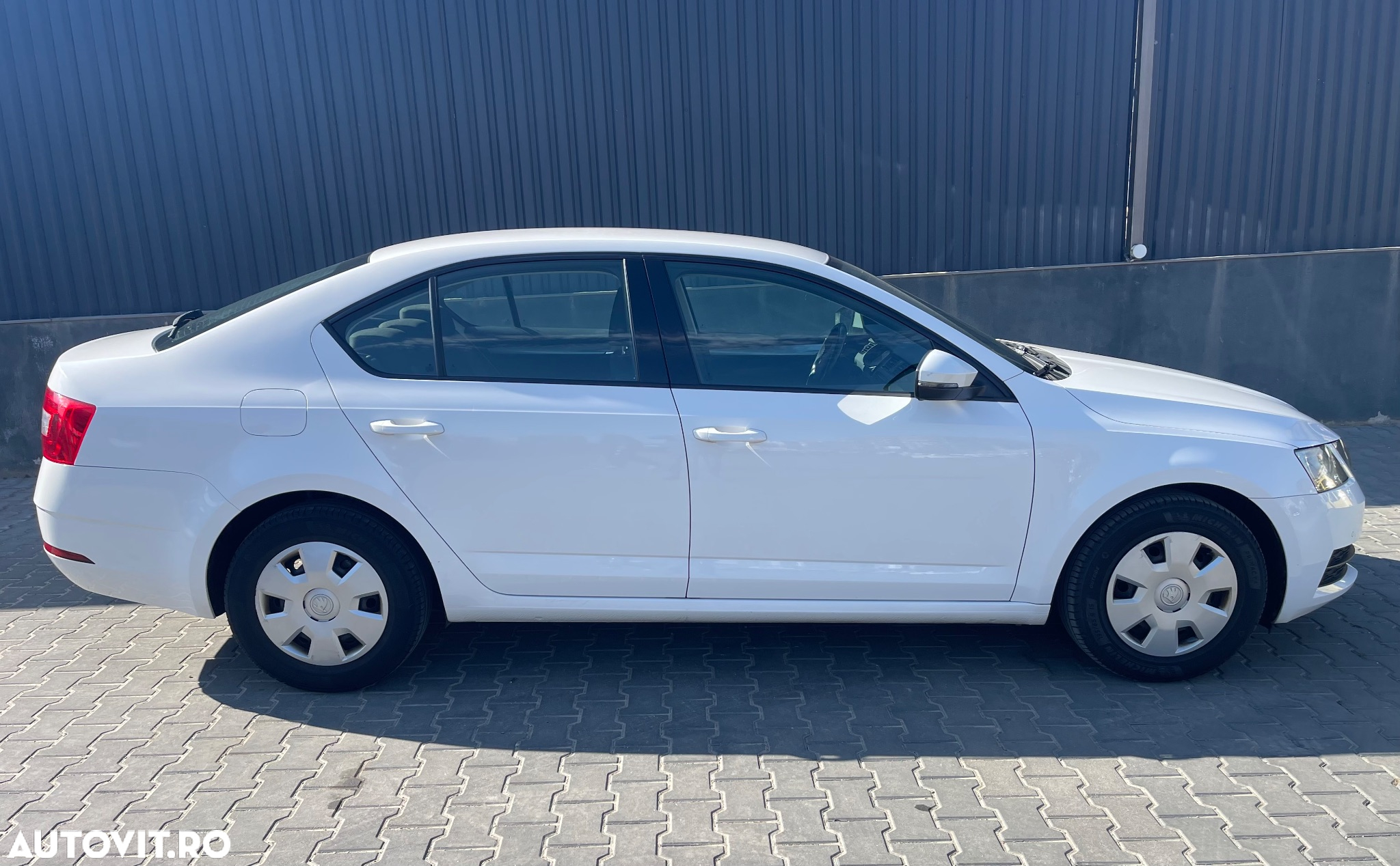 Skoda Octavia - 4