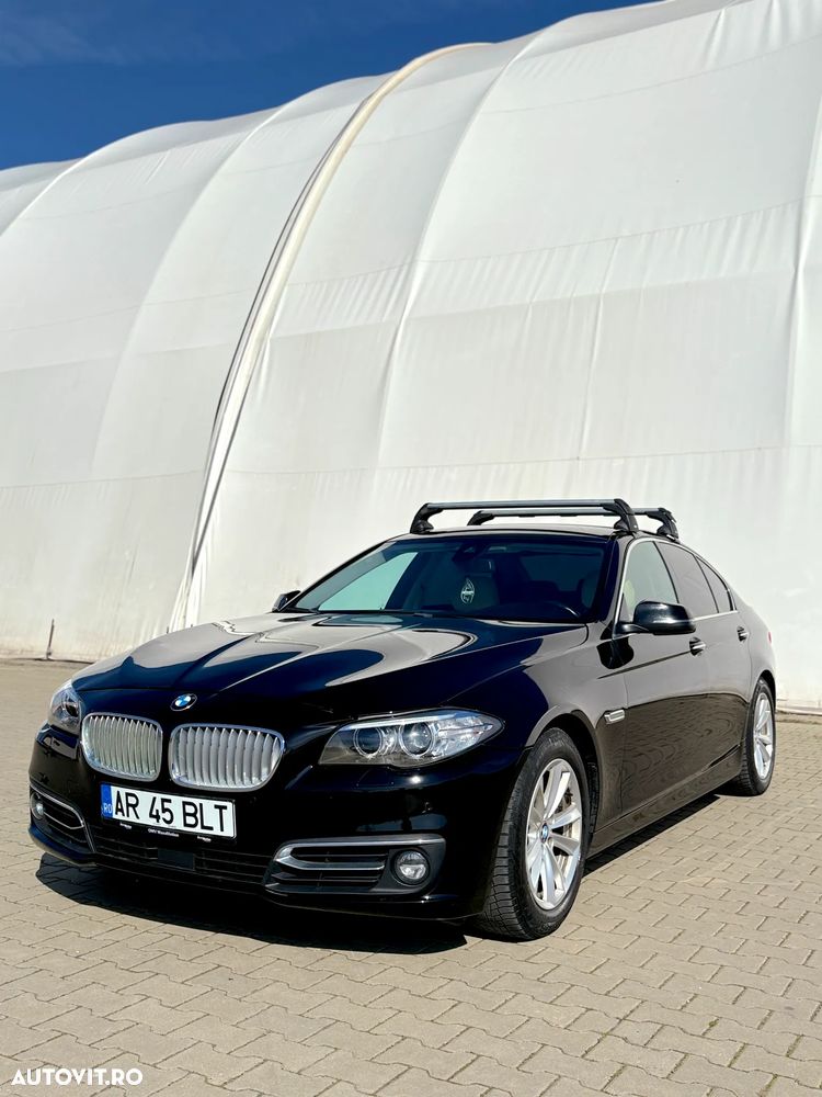 BMW Seria 5 525d Aut. Luxury Line - 16