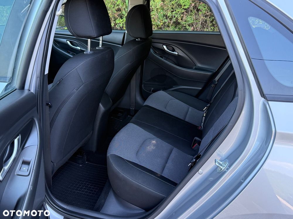 Hyundai i30 1.5 DPI Comfort - 11