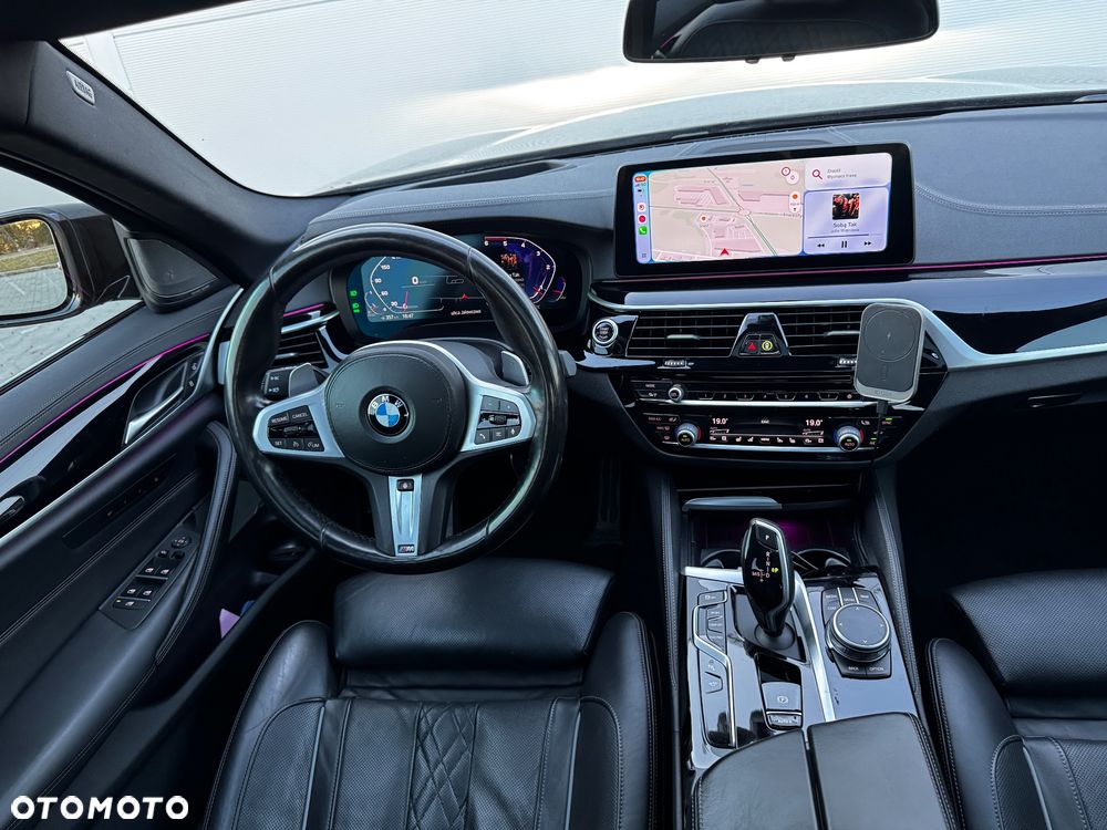 BMW Seria 5 520d xDrive M Sport sport - 11