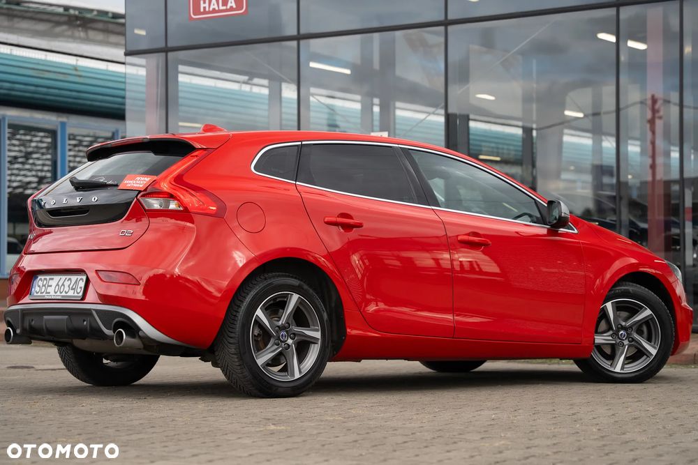 Volvo V40 D2 RDesign - 12