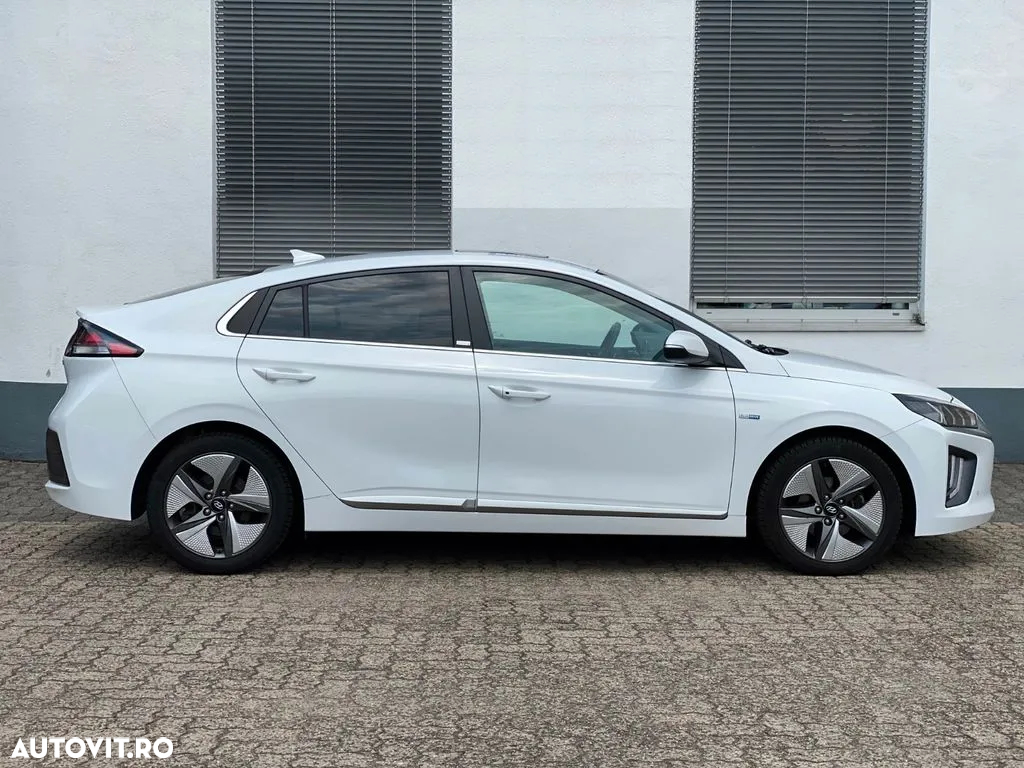 Hyundai IONIQ Hybrid 1.6 GDI Premium - 14