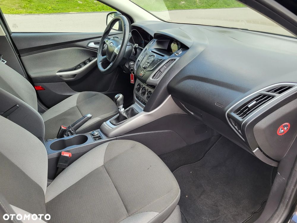 Ford Focus Turnier 1.0 EcoBoost Start-Stopp-System Trend - 16