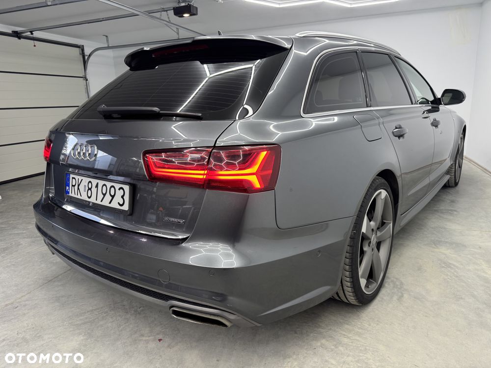 Audi A6 Avant - 33