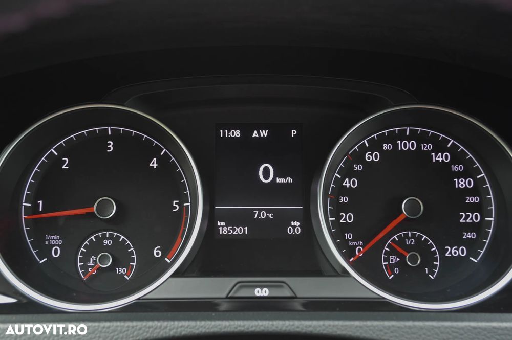 Volkswagen Golf 2.0 TDI (BlueMotion Technology) DSG Highline - 6