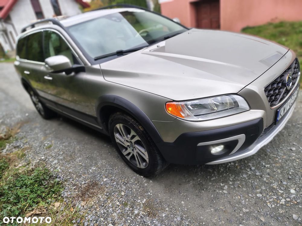 Volvo XC 70 3.2 AWD Momentum - 28