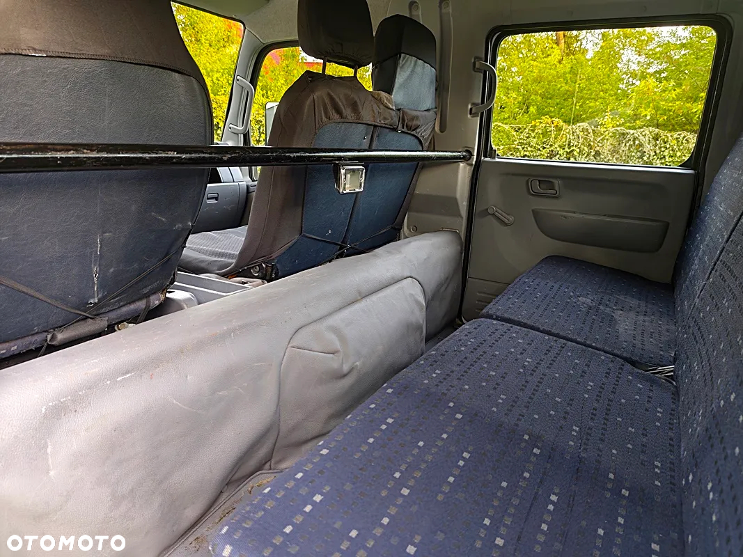 Mitsubishi CANTER - 23